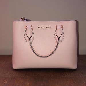 MICHAEL KORS Midsized Pink Handbag